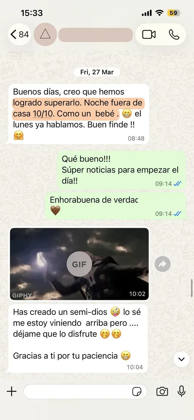 captura de una clienta compartiendo su cambio tras las sesiones